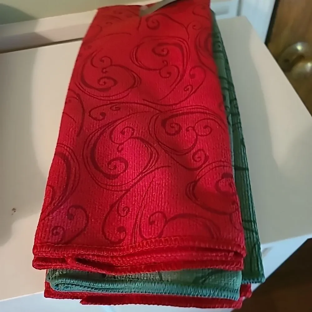 Robert Stanley  Home Collection Towels